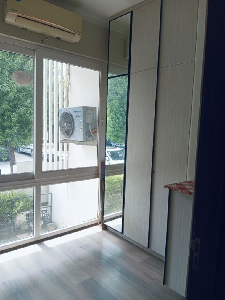 Balcony, central-park-flower-valley 2.5 Bedroom 1120 Sq.Ft. Builder Floor In Sohna Sector 33 Gurgaon 9970619