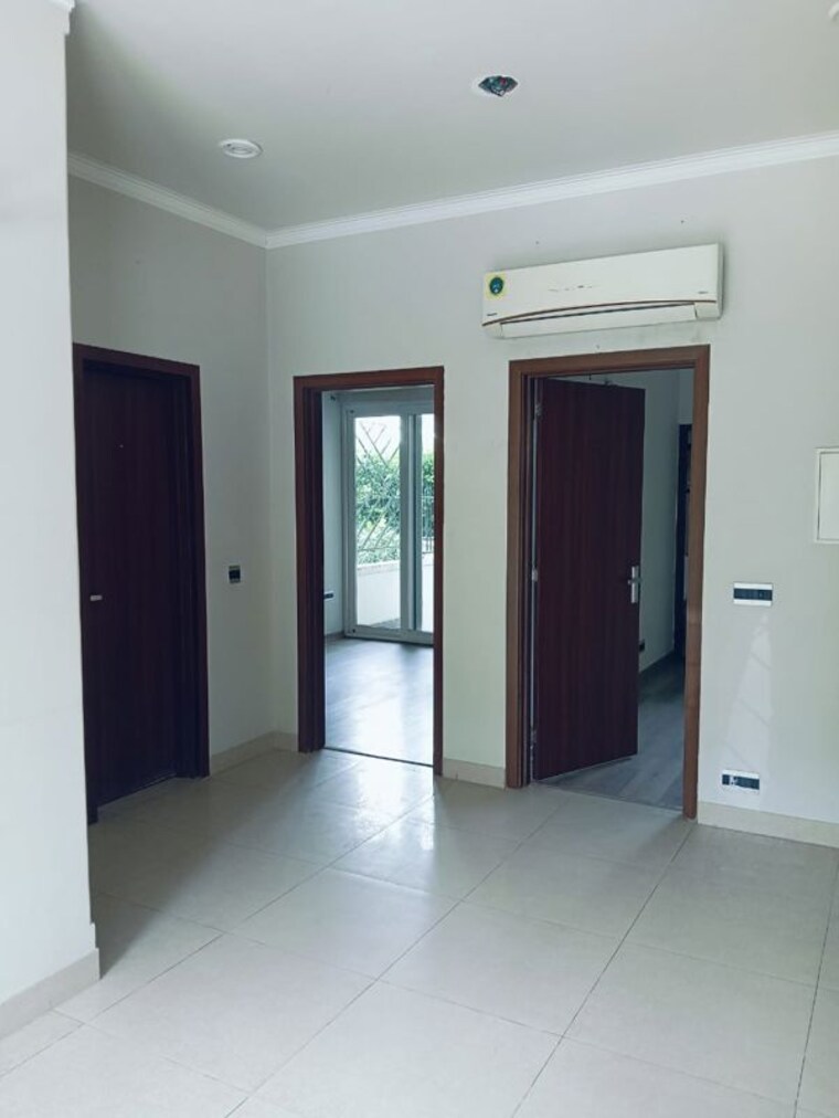 Room, central-park-flower-valley 2.5 Bedroom 1120 Sq.Ft. Builder Floor In Sohna Sector 33 Gurgaon 9970619
