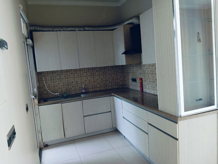 Kitchen, central-park-flower-valley 2.5 Bedroom 1120 Sq.Ft. Builder Floor In Sohna Sector 33 Gurgaon 9970619
