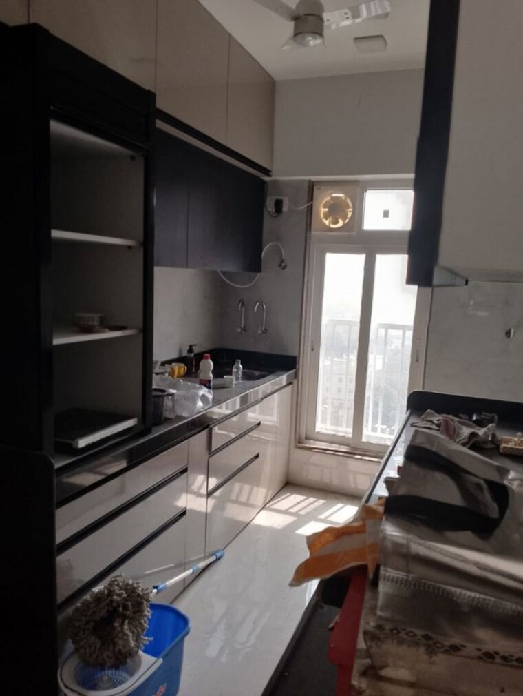 Kitchen, zee-ashtavinayak 2 Bedroom 700 Sq.Ft. Apartment In Andheri West Mumbai 9970621