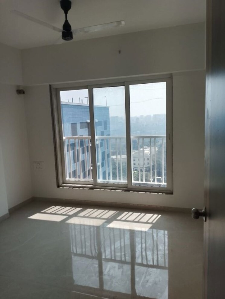 Room, zee-ashtavinayak 2 Bedroom 700 Sq.Ft. Apartment In Andheri West Mumbai 9970621