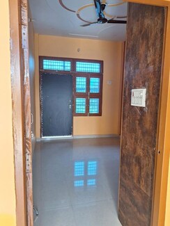 2 BHK Independent House For Rent in Migsun Alpha Central
