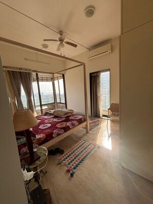 Living Room in 3 BHK Apartment at Poseidon Apartment, Andheri West – for Rent