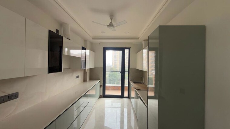 Kitchen, emaar-marbella 3 Bedroom 2403 Sq.Ft. Apartment In Sector 66 Gurgaon 9970633