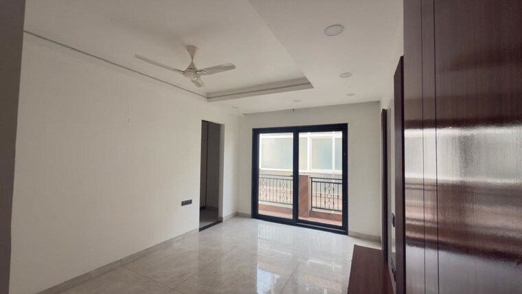 Room, emaar-marbella 3 Bedroom 2403 Sq.Ft. Apartment In Sector 66 Gurgaon 9970633