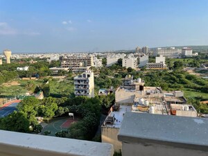 4 BHK Apartment – Exterior View View at Bestech Park View Spa, Sector 47 - for Rent