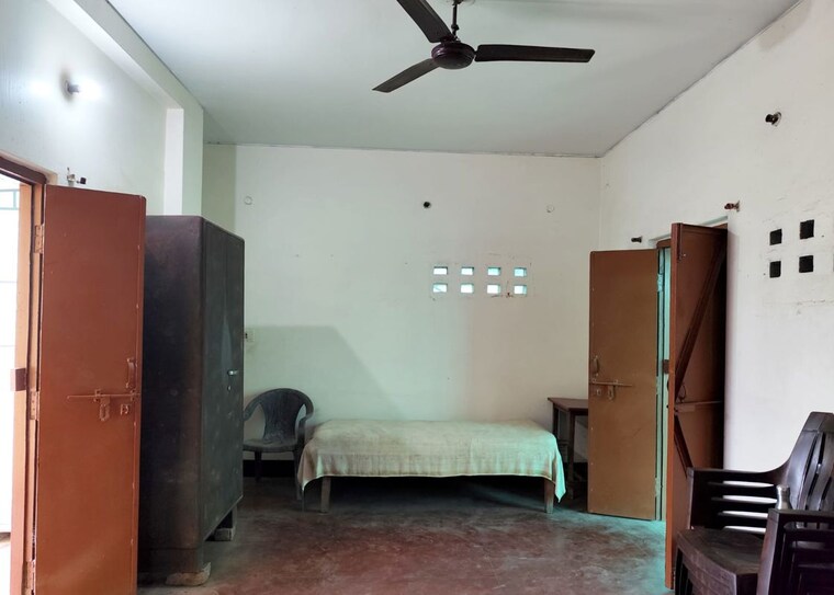 undefined, unitech-south-city 5 Bedroom 2025 Sq.Ft. Independent House In South City Lucknow 9970653