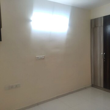 Room in 2 BHK Apartment at Casagrand Lorenza, Agrahara Badavane – for Rent