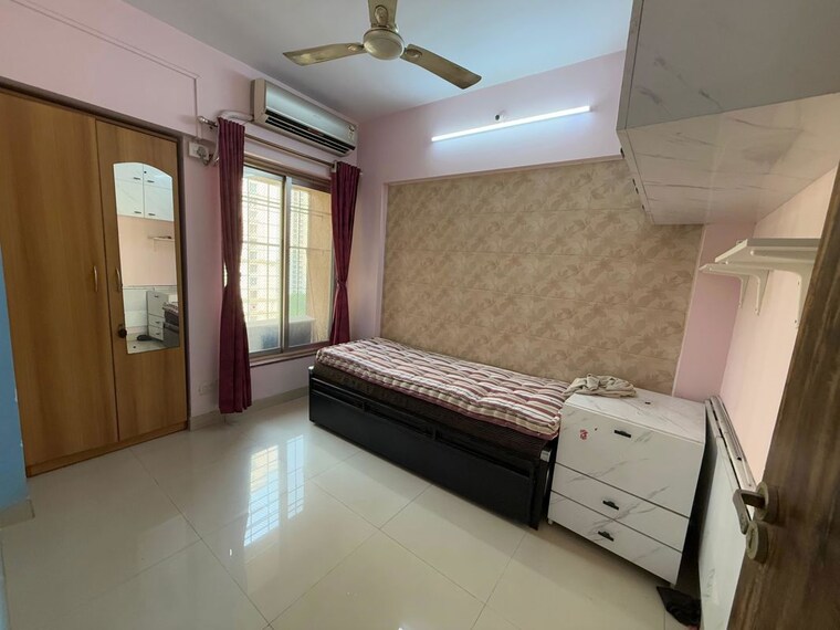 Bedroom, kanakia-spaces-niharika 2 Bedroom 900 Sq.Ft. Apartment In Manpada Thane 9970649