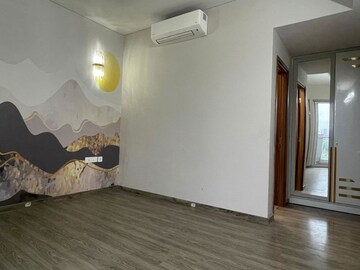 Room in 2 BHK Apartment at Emaar Digi Homes, Sector 62 – for Rent