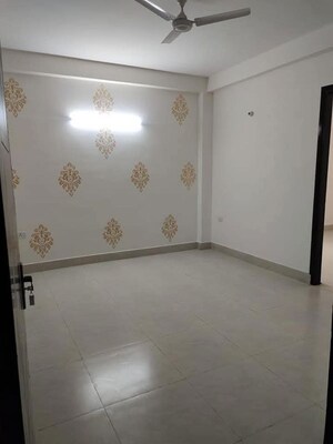 Room in 2 BHK Builder Floor at Palm Residency Chhatarpur, Chattarpur – for Rent