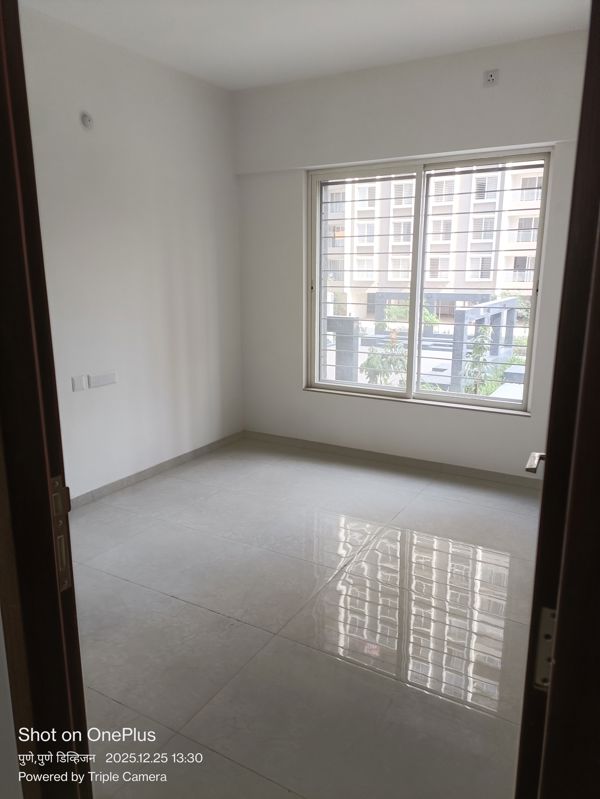 3 BHK 1072 Sq.Ft. Apartment in Kolte Patil Little Earth