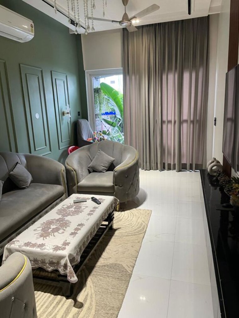 Bedroom, govindpuram 6 Bedroom 145 Sq.Yd. Villa In Govindpuram Ghaziabad 9964722