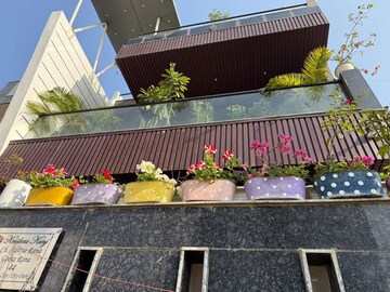 6 BHK Villa – Exterior View View at Govindpuram - for Sale