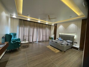 6 BHK Villa For Sale in Govindpuram