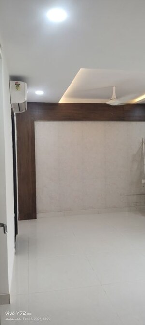 Room in 3 BHK Apartment at Shilpa Saicheritha Arched, Madhapur – for Rent