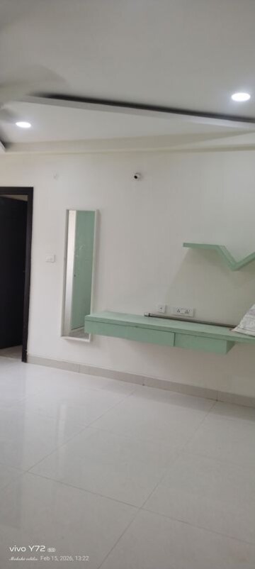 Room in 3 BHK Apartment at Shilpa Saicheritha Arched, Madhapur – for Rent