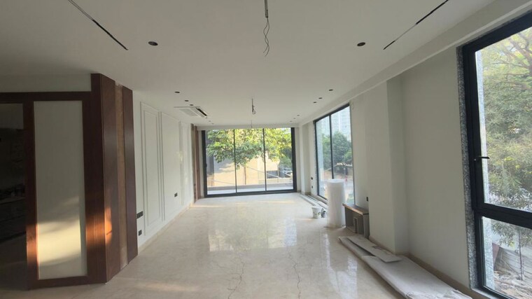 Living Room, emaar-mgf-emerald-hills 4 Bedroom 4050 Sq.Ft. Apartment In Sector 65 Gurgaon 9970398