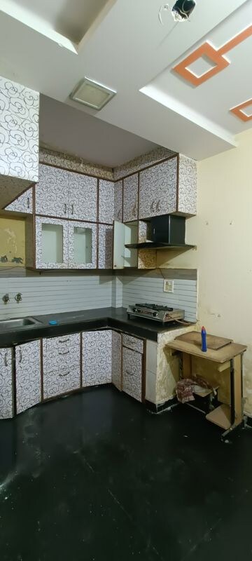 Kitchen in 1 BHK Builder Floor at Rohini Sector 7 – for Rent
