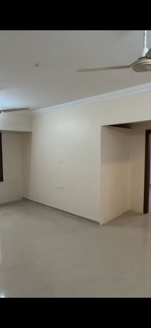 Room in 2 BHK Apartment at Ahimsa Niketan CHS, Malad West – for Rent