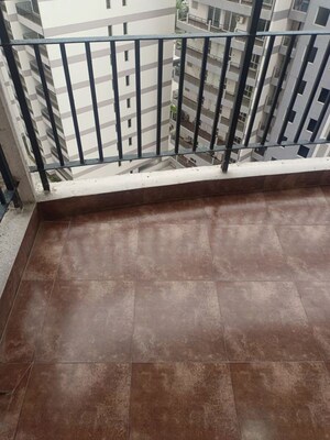 Balcony in 3 BHK Apartment at Pareena Express Heights, Sector 99 – for Rent