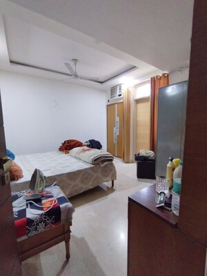 Living Room in 3 BHK Builder Floor at Shivalik Colony – for Rent