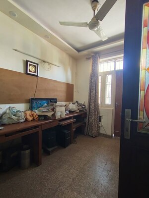 Kitchen in 3 BHK Builder Floor at Shivalik Colony – for Rent