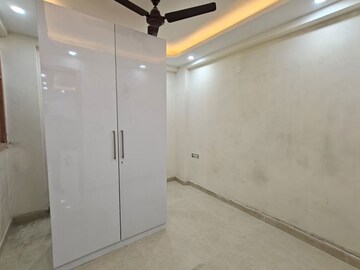Room in 2 BHK Builder Floor at Chattarpur – for Sale
