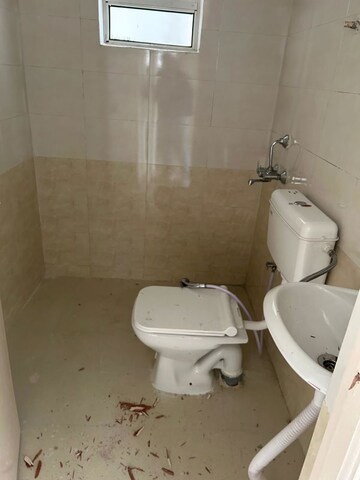 Bathroom in 3 BHK Apartment at ROF Aalayas, Sector 102 – for Rent