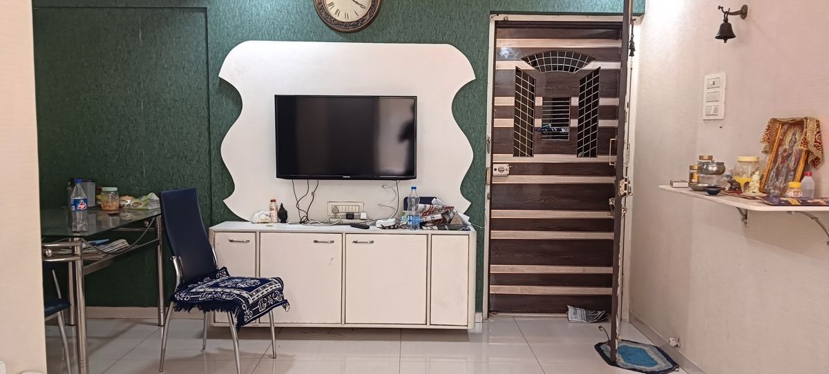 1 BHK Apartment For Rent in Pleasant CHS Malad
