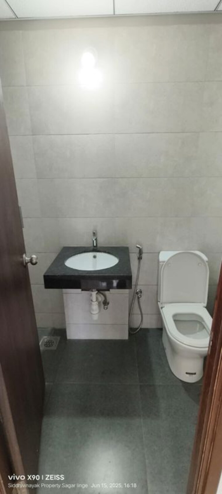 Bathroom, kalpataru-immensa 2 Bedroom 663 Sq.Ft. Apartment In Kolshet Road Thane 9970827