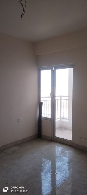 Room in 3 BHK Apartment at VVIP Mangal, Raj Nagar Extension – for Sale