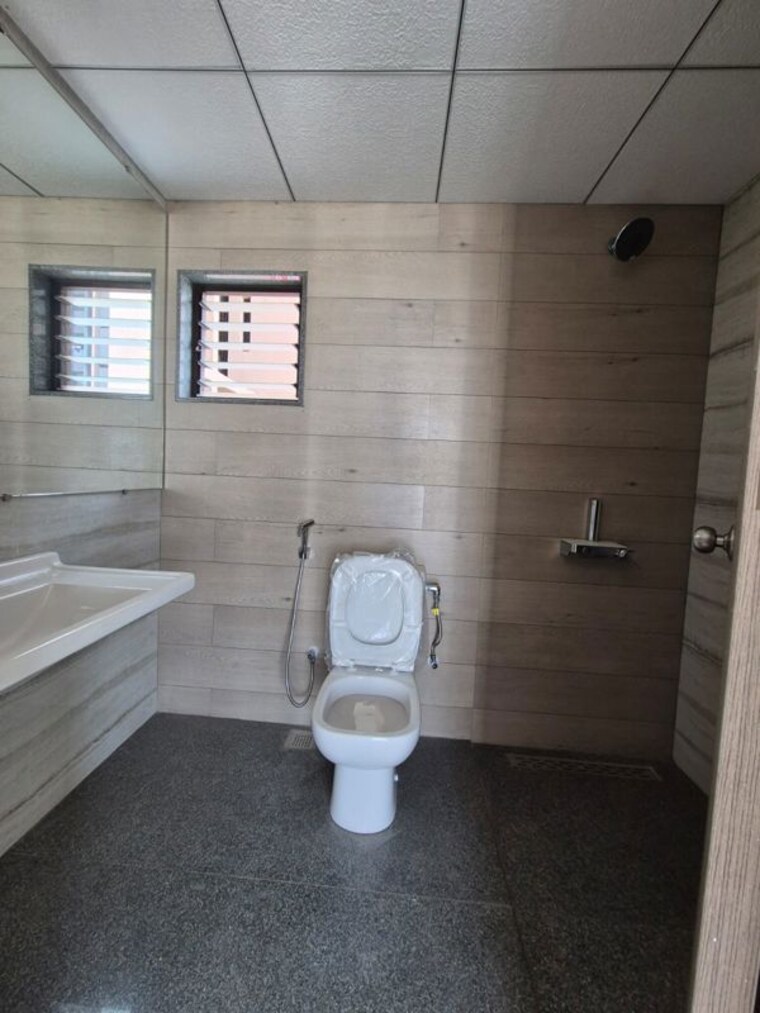 Bathroom, kumar-prospera-hadapsar 2 Bedroom 1050 Sq.Ft. Apartment In Hadapsar Pune 9970846