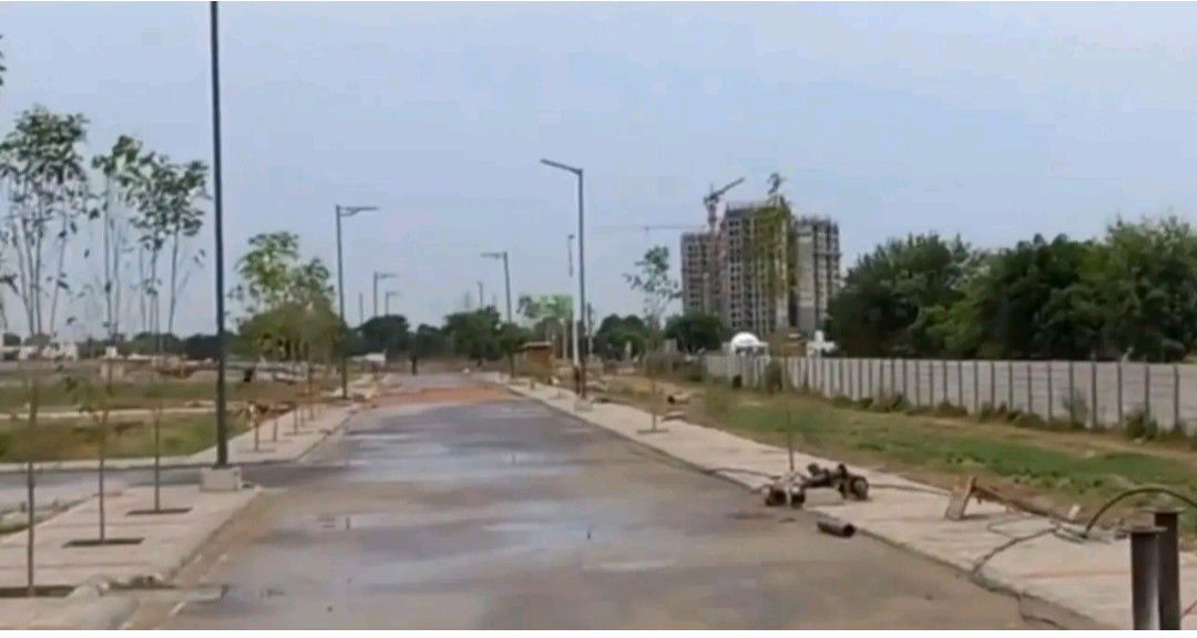 Plot For Sale in Satya Merano Greens