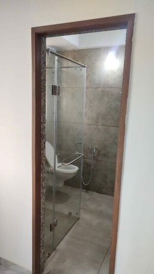 Bathroom in 3 BHK Apartment at Vaishnodevi Circle – for Rent