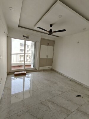 3.5 BHK Apartment For Rent in Rishita Mulberry Heights, Sushant Golf City