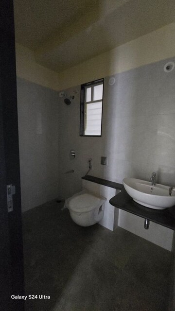 Bathroom in 3.5 BHK Apartment at Nyati Era, Dhanori – for Sale