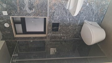 Furnished Amenities in 3.5 BHK Apartment at Dosti Eastern Bay, Wadala – for Rent