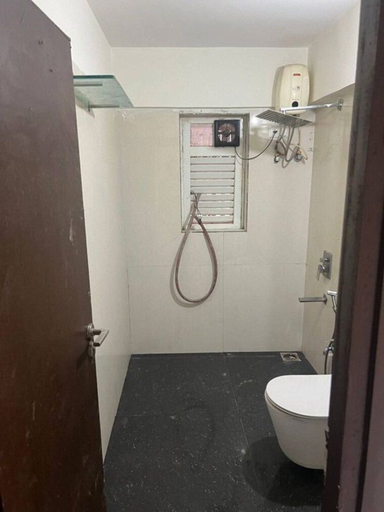 Bathroom, crystal-armus 2 Bedroom 738 Sq.Ft. Apartment In Chembur Mumbai 9970970