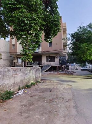  Office Space – Exterior View View at Hazratganj - for Rent