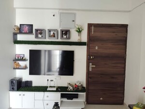 Furnished Amenities in 2 BHK Apartment at Gota – for Rent