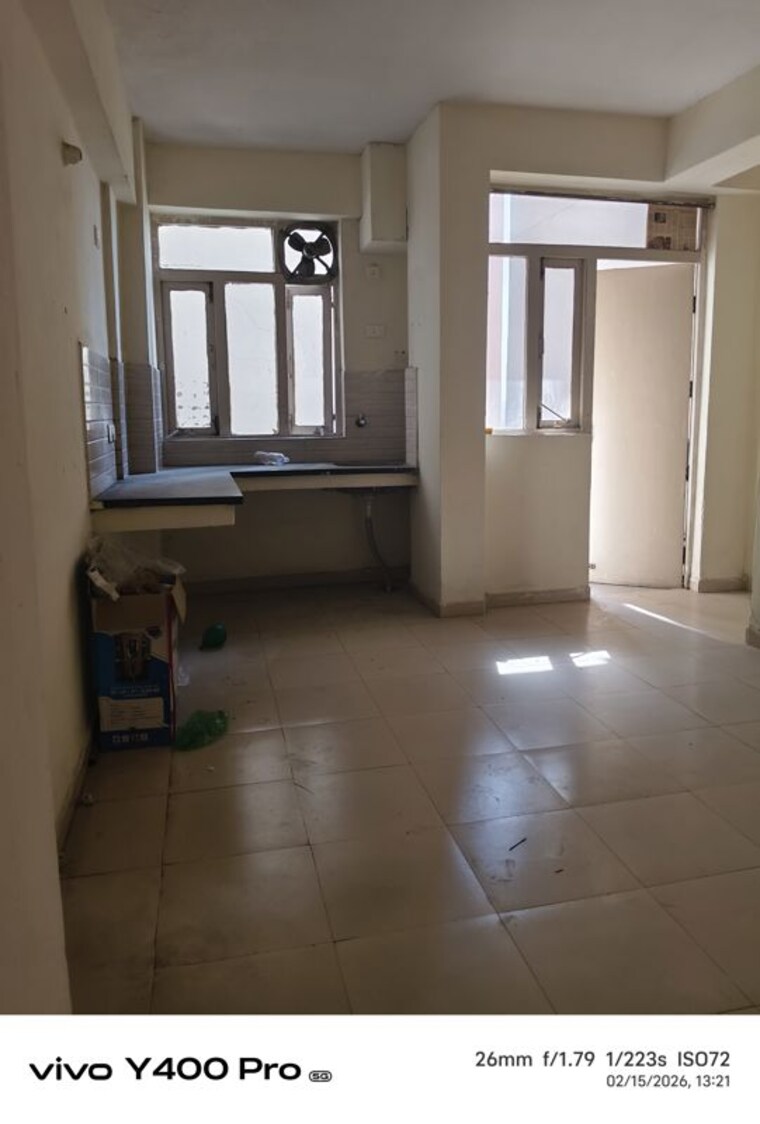 Room, auric-city-homes 3 Bedroom 618 Sq.Ft. Apartment In Sector 82 Faridabad 9971016