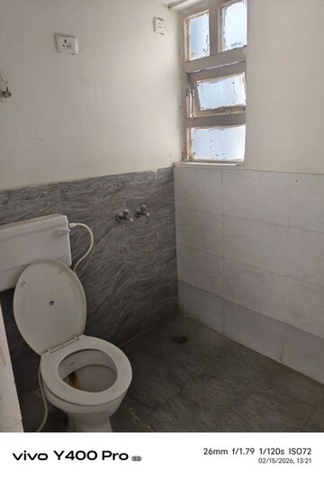 Bathroom in 3 BHK Apartment at Auric City Homes, Sector 82 – for Rent