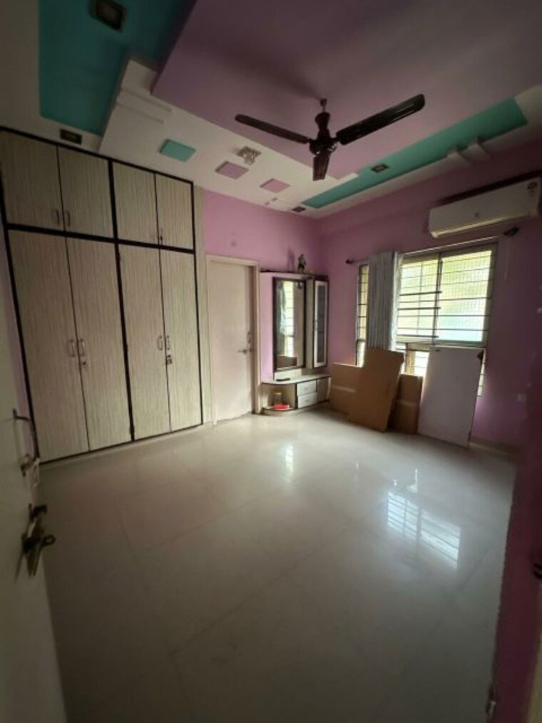 Room, ambawadi 2 Bedroom 1215 Sq.Ft. Apartment In Ambawadi Ahmedabad 9971020