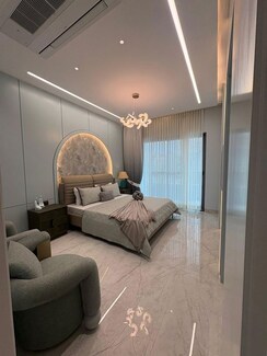 4 BHK + Servant Room Apartment For Sale in Sector 20