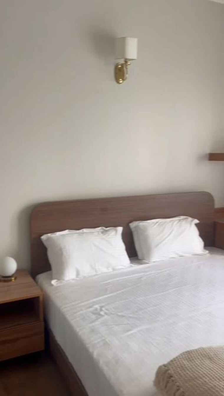Bedroom, central-park-3-the-room 1 Bedroom 919 Sq.Ft. Apartment In Sohna Sector 33 Gurgaon 9971043