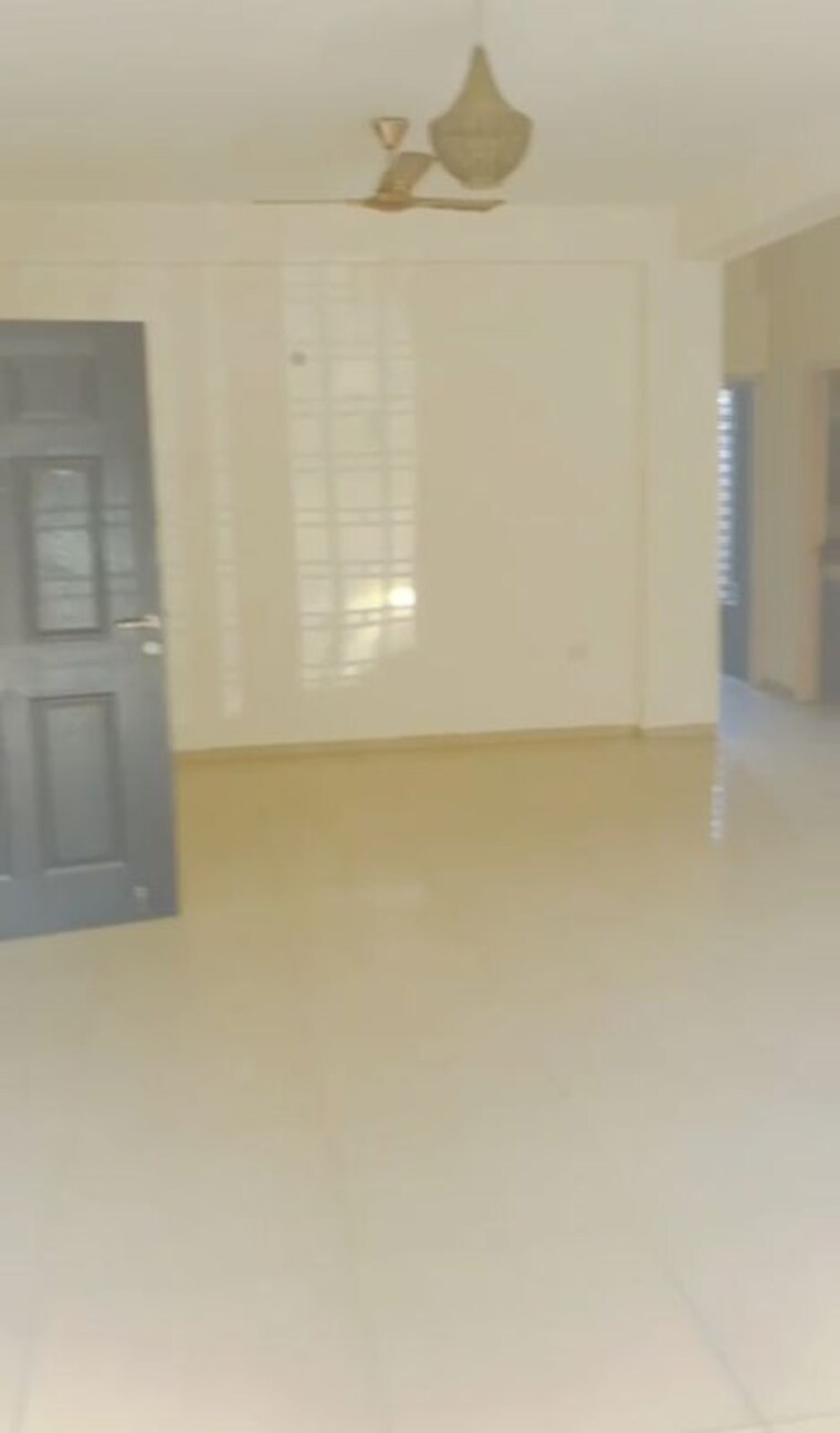 Room, emaar-mgf-emerald-hills 3 Bedroom 2403 Sq.Ft. Apartment In Sector 65 Gurgaon 9971065