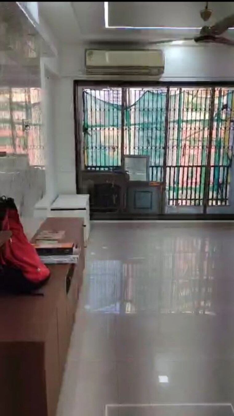 Kitchen, neha-heena-gaurav-jewels 3 Bedroom 1000 Sq.Ft. Apartment In Goregaon East Mumbai 9971071