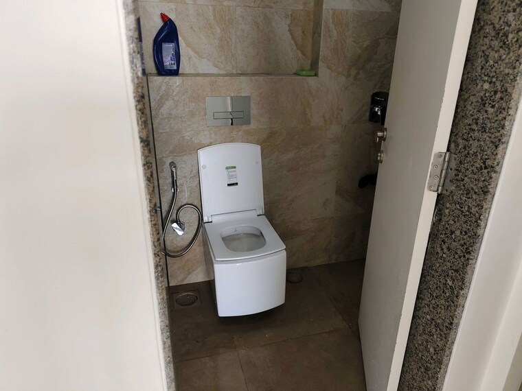 Bathroom, kanakia-silicon-valley 2 Bedroom 666 Sq.Ft. Apartment In Powai Mumbai 9971077