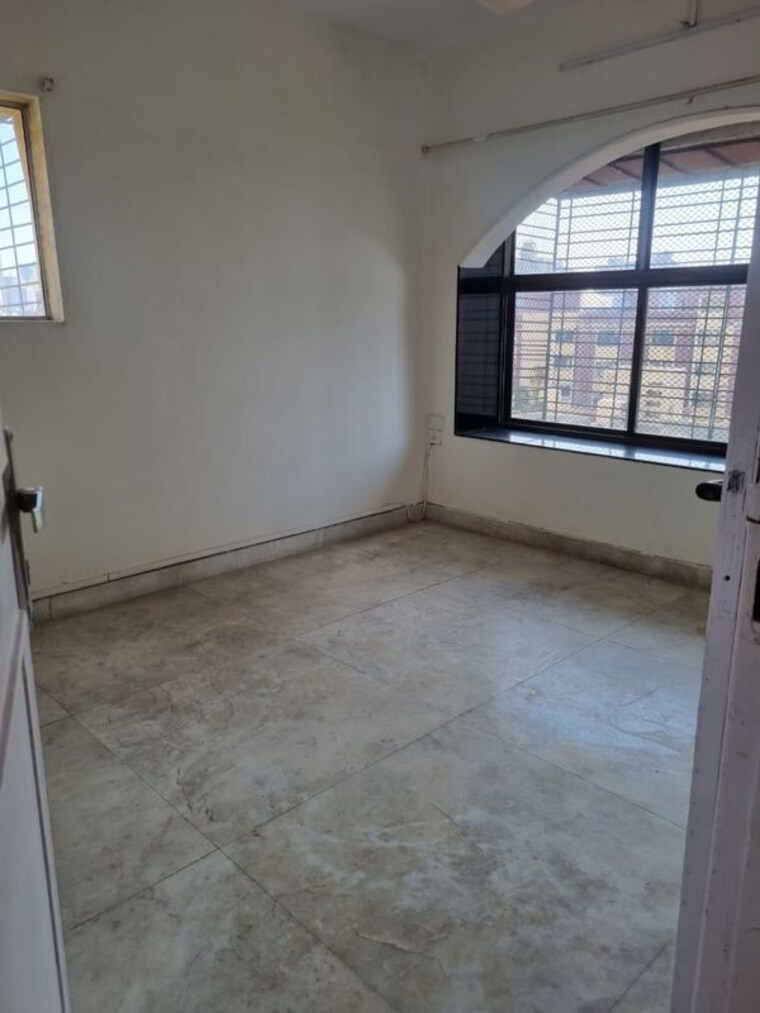 Room, duplex-heights 3 Bedroom 1300 Sq.Ft. Apartment In Andheri West Mumbai 9971088